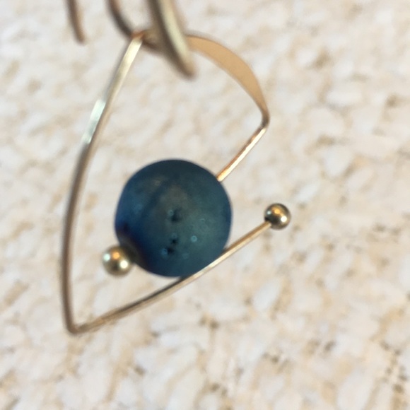 NWB Unique Gold and Blue Druzy Nugget Earrings - Picture 11 of 12